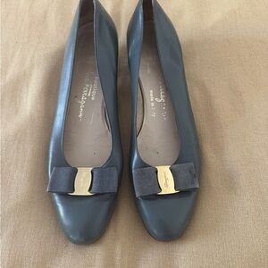 Salvatore Ferragamo Gray Leather Flats with Gold Accent
